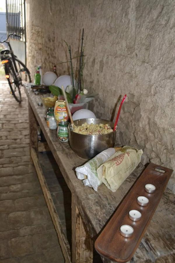 Belle Chambre D'Hote Pour 2 A 4 Personnes Διαμέρισμα Chef-Boutonne Εξωτερικό φωτογραφία